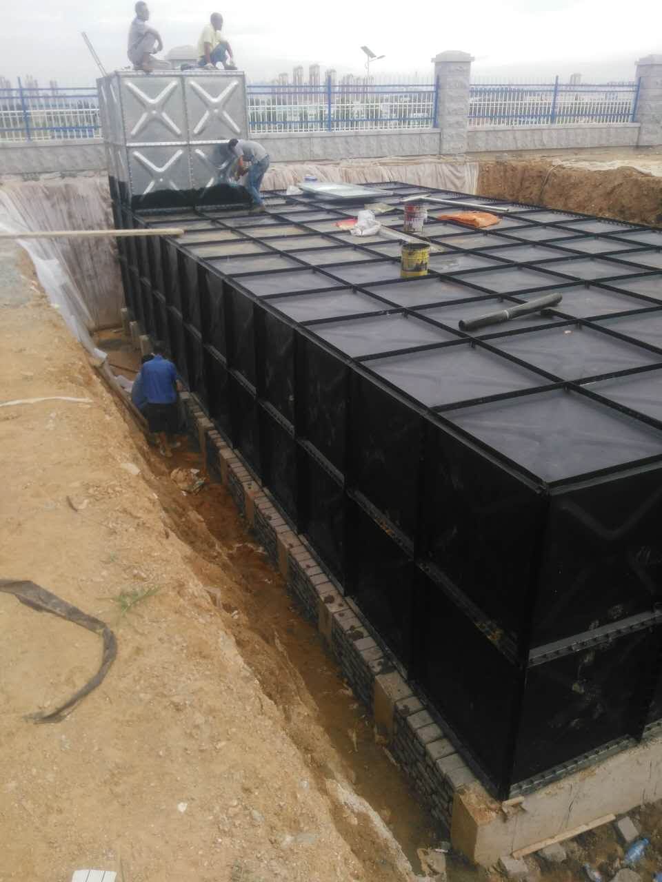 消防水箱采用的是哪种原材料